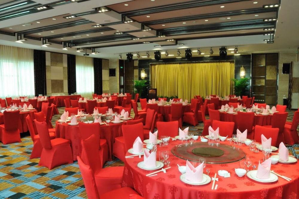 Oriental Garden Hotel Beijing Eksteriør billede