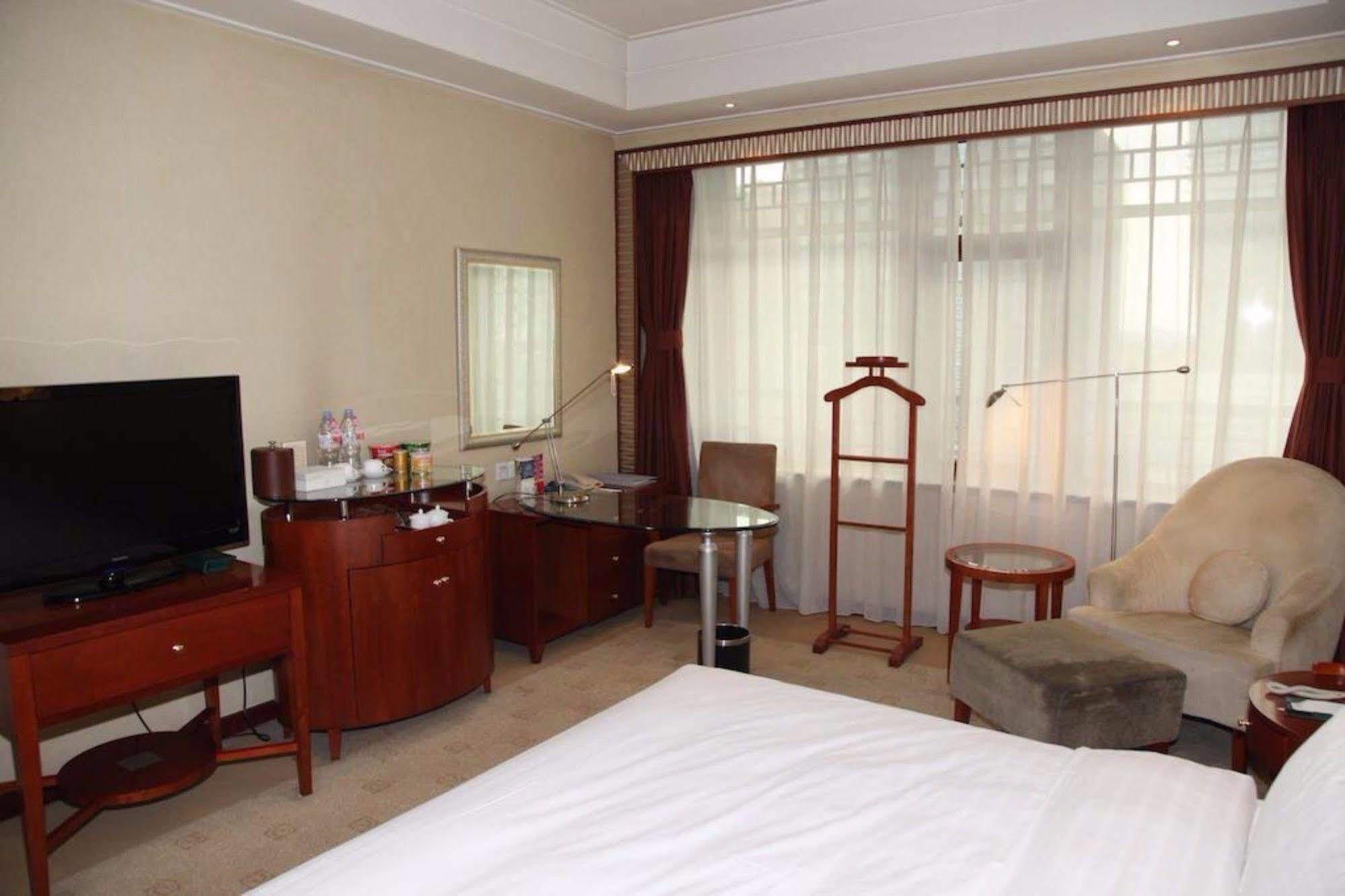 Oriental Garden Hotel Beijing Eksteriør billede